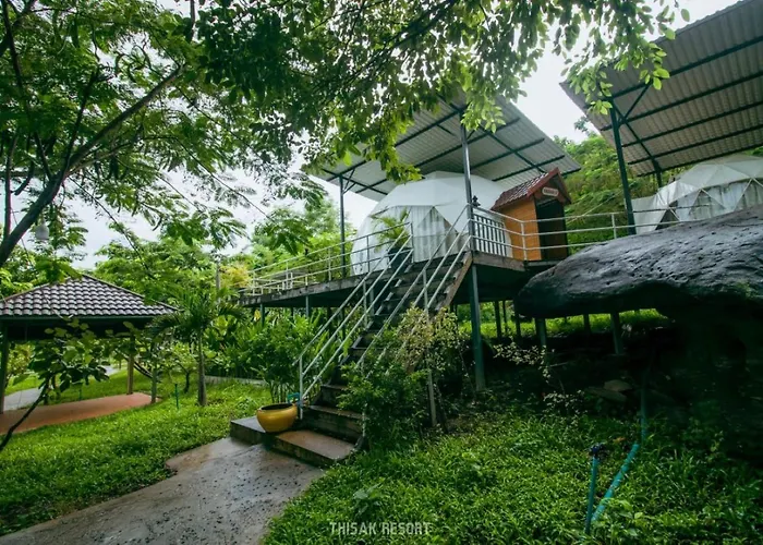 Thisak Cheung Phnom Kulen 农家乐 *